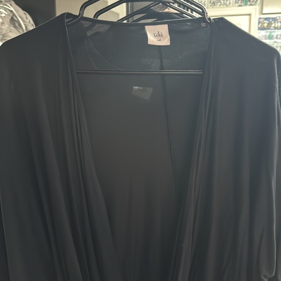 Cabi. Size Medium - Picture 2 of 3